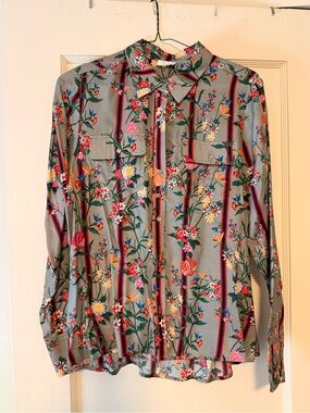 ecru Floral Stripe Button-Down Shirt in Sage and Multicolor